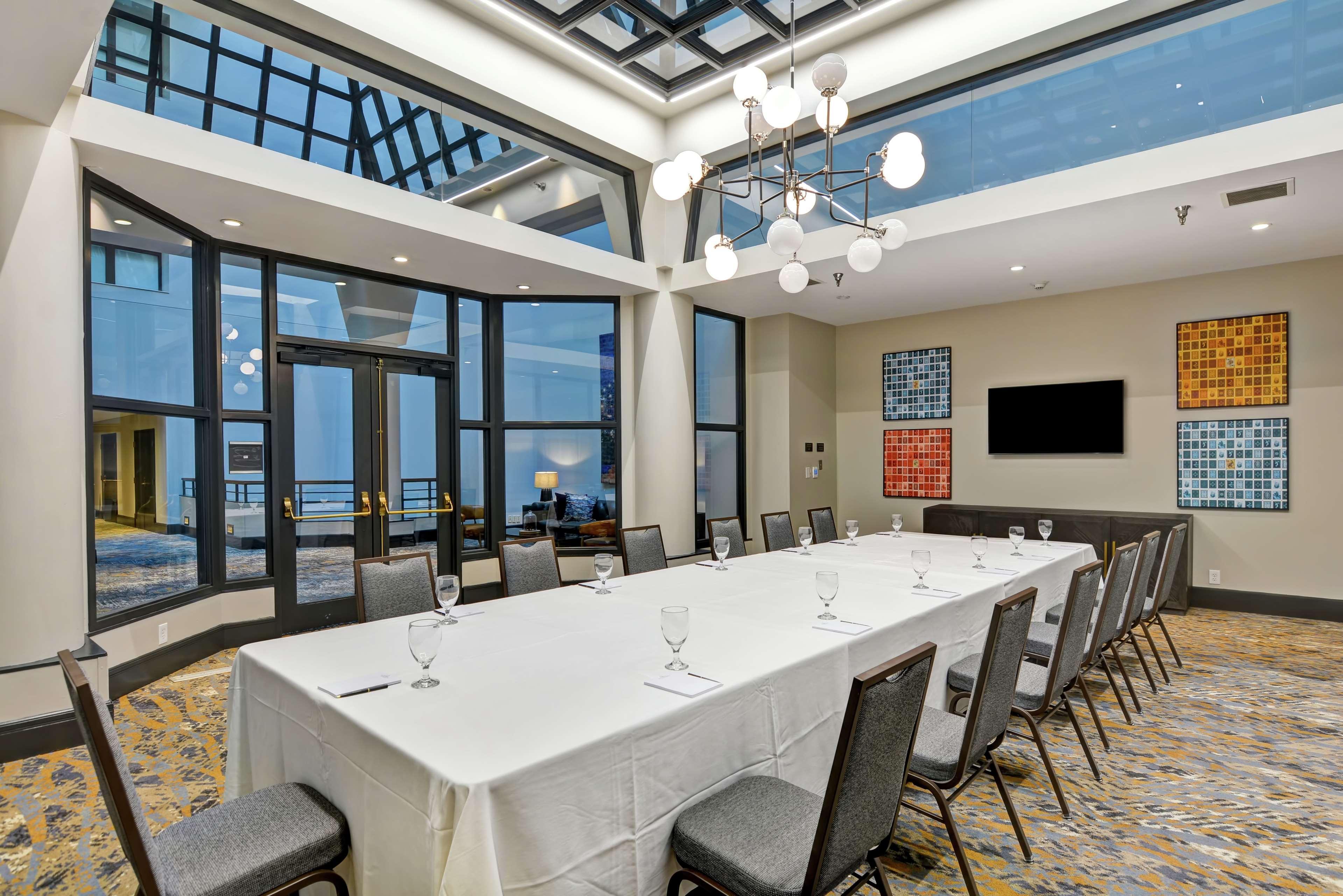 The Cincinnatian Curio Collection By Hilton 4* Cincinnati