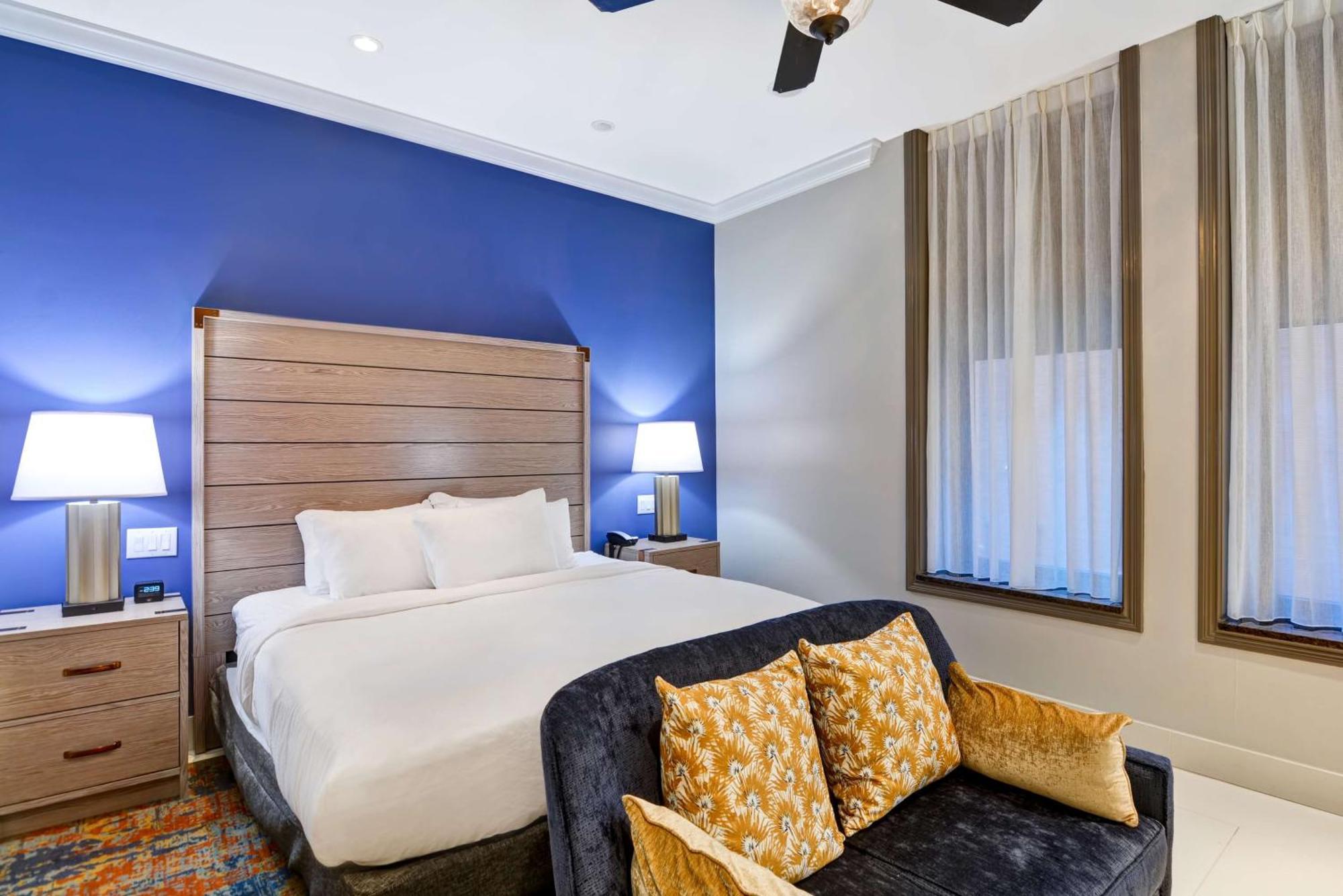 The Cincinnatian Curio Collection By Hilton Hotel Cincinnati