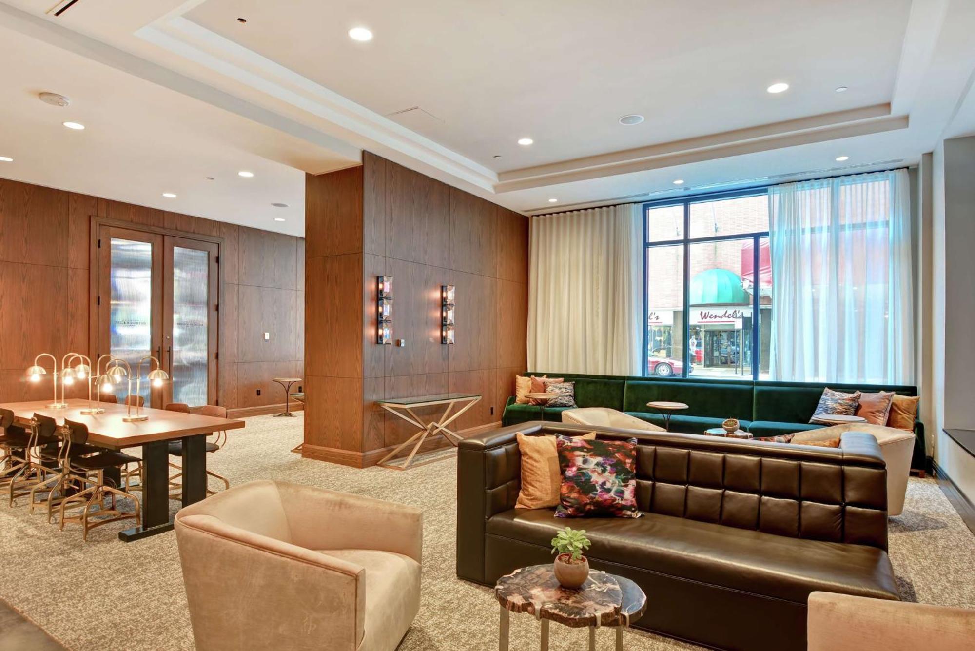 The Cincinnatian Curio Collection By Hilton Hotel