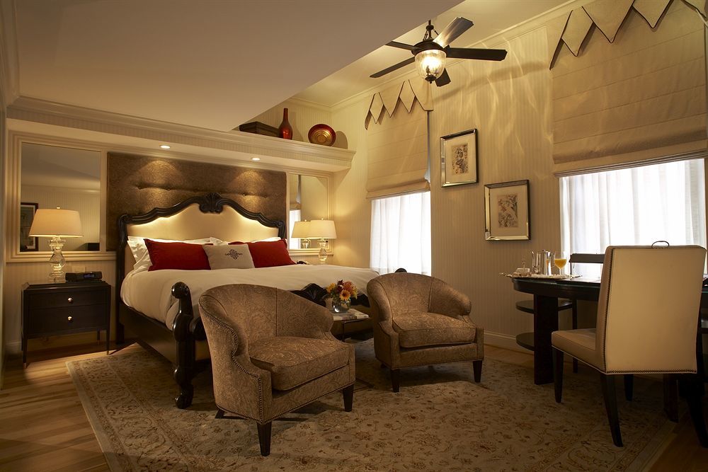 The Cincinnatian Curio Collection By Hilton Cincinnati