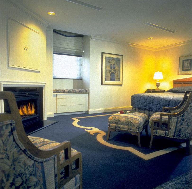 The Cincinnatian Curio Collection By Hilton Hotel Cincinnati